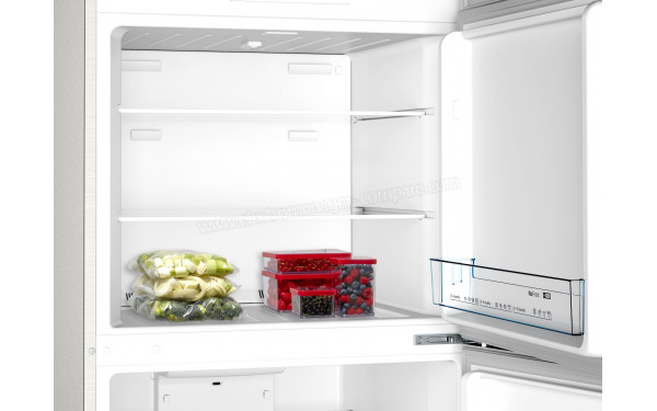 BOSCH KDN55NLFA - Vue de l'int&eacute;rieur partie cong&eacute;lateur