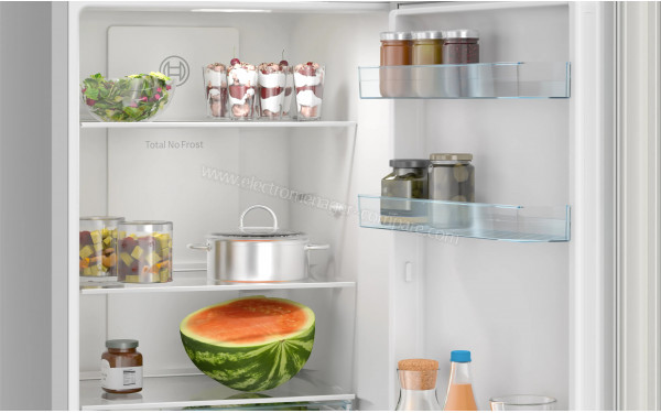 BOSCH KGN33NSDB - Vue de l'int&eacute;rieur partie r&eacute;frig&eacute;rateur