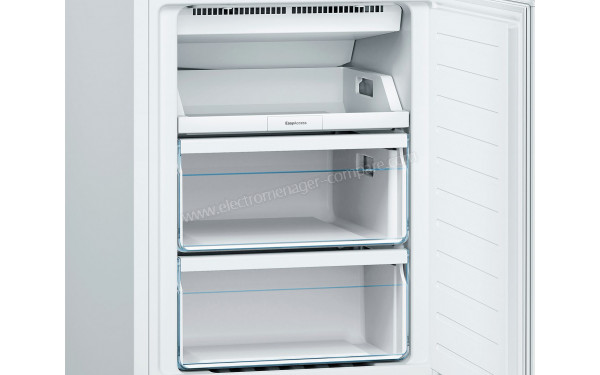 BOSCH KGN36NWEA - Vue de l'int&eacute;rieur partie cong&eacute;lateur