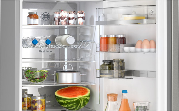 BOSCH KGN39AIAT - Vue de l'int&eacute;rieur partie r&eacute;frig&eacute;rateur