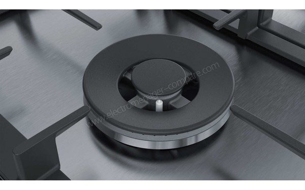 BOSCH PCC6A5B90 - Zoom sur le br&ucirc;leur wok