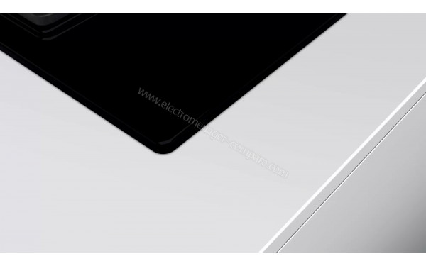 BOSCH PCP6A6B90 - Zoom sur les bordures