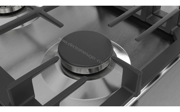 BOSCH PCQ7A5M90 - Zoom sur un foyer &agrave; gaz