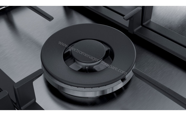 BOSCH PCQ7A5M90 - Zoom sur le foyer Wok