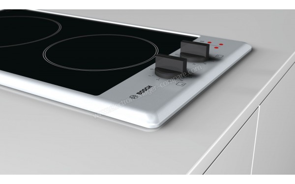 BOSCH PKE345CA1 - Vue 3/4 gauche