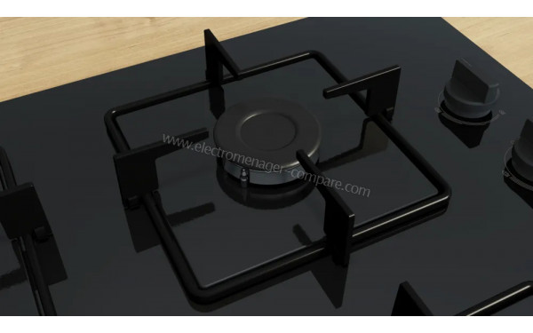 BOSCH POP6B6K30 - Zoom sur le foyer Normal