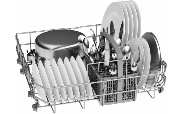 BOSCH SBV46DX00E - Vue du panier inf&eacute;rieur