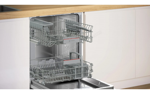 BOSCH SMI4HTS14E - Vue des paniers