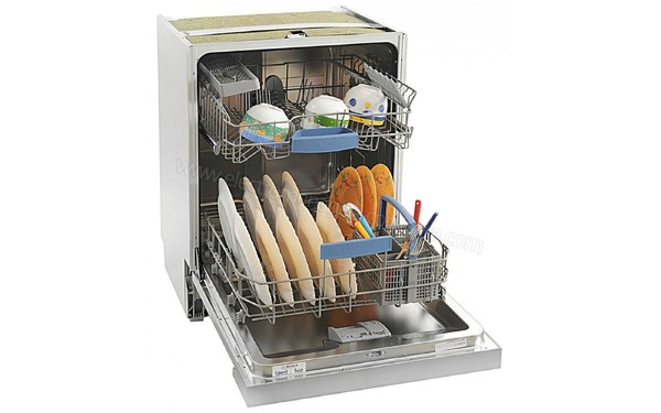 BOSCH SMI53M25EU - Vue de l'int&eacute;rieur (cr&eacute;dit : Darty)