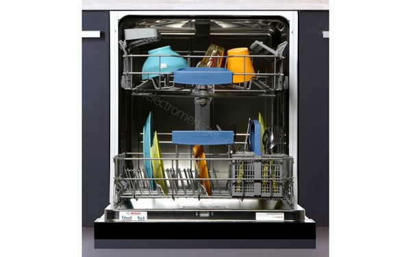 BOSCH SMI53M26EU - Vue de l'int&eacute;rieur (cr&eacute;dit : Boulanger)