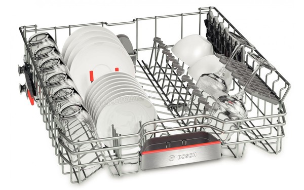 BOSCH SMI88TS03E - Vue du panier sup&eacute;rieur