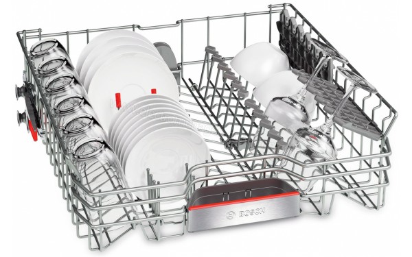 BOSCH SMI88TS36E - Vue du panier sup&eacute;rieur