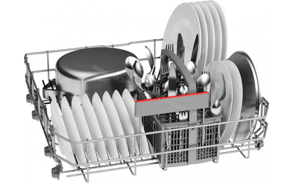 BOSCH SMS25GI09F - Vue du panier inf&eacute;rieur