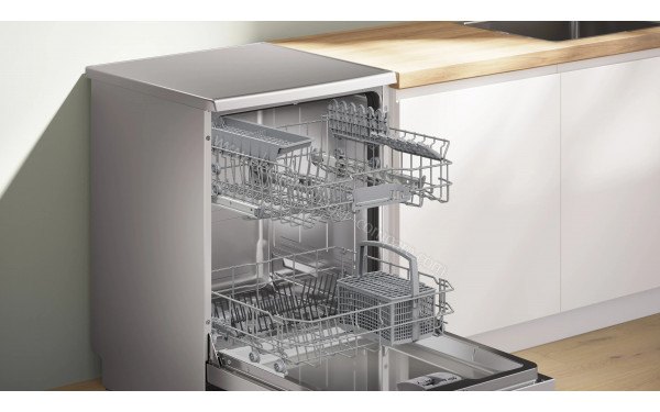 BOSCH SMS2HTI02E - Vue des paniers
