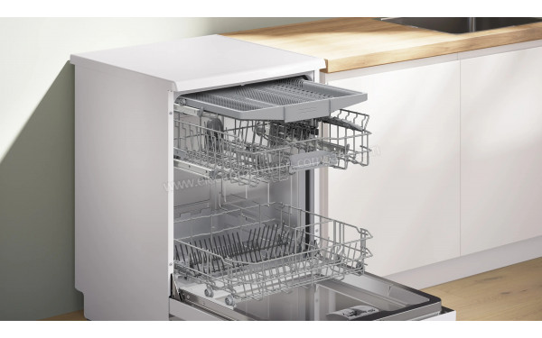 BOSCH SMS2HVW03F - Vue des paniers