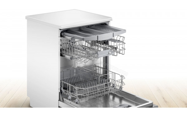 BOSCH SMS2HVW72E - Vue de l'int&eacute;rieur