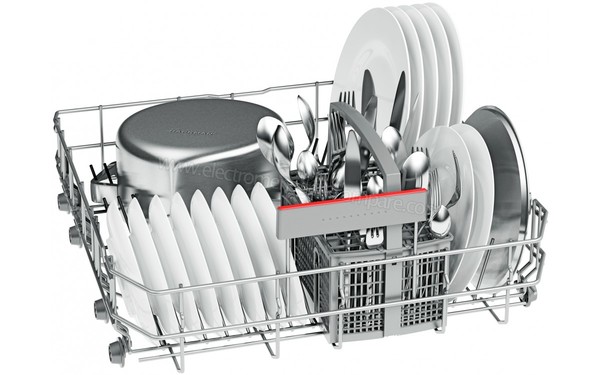 BOSCH SMS46AW03E - Vue du panier inf&eacute;rieur