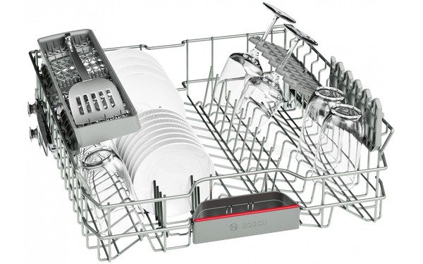 BOSCH SMS46II08E - Vue du panier sup&eacute;rieur