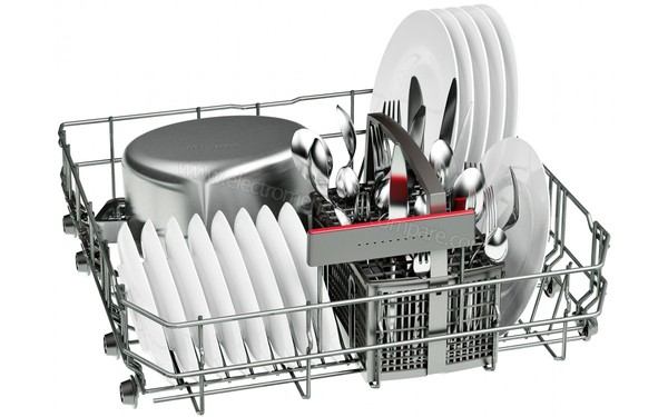 BOSCH SMS46IW01F - Vue du panier inf&eacute;rieur