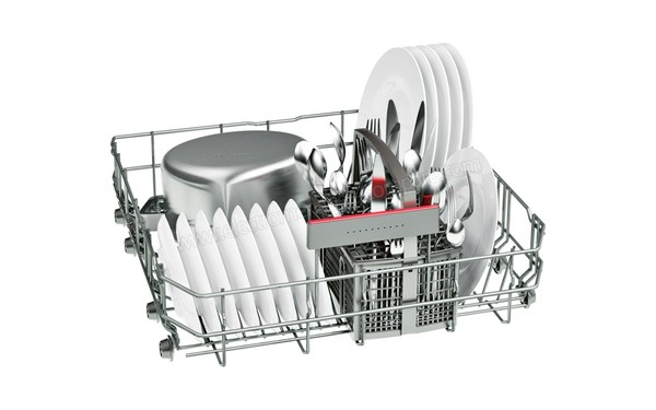 BOSCH SMS46IW07E - Vue du panier inf&eacute;rieur