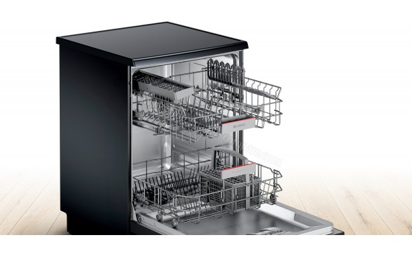 BOSCH SMS46JB17E - Vue de l'int&eacute;rieur