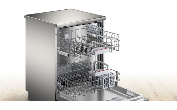 BOSCH SMS4HTI49E - Vue de l'int&eacute;rieur