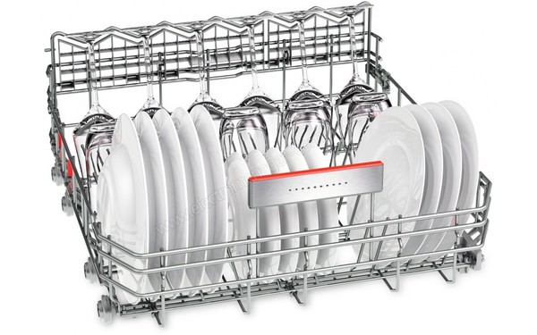 BOSCH SMS68TW01E - Vue du panier inf&eacute;rieur