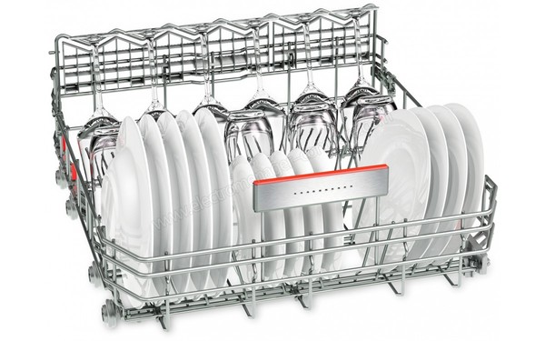 BOSCH SMS68TW16E - Vue du panier inf&eacute;rieur