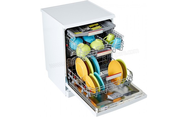 BOSCH SMS69N82EU - Vue de l'int&eacute;rieur 2 (cr&eacute;dit : Boulanger)