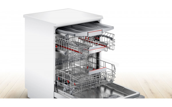 BOSCH SMS6ECW63E - Vue de l'int&eacute;rieur