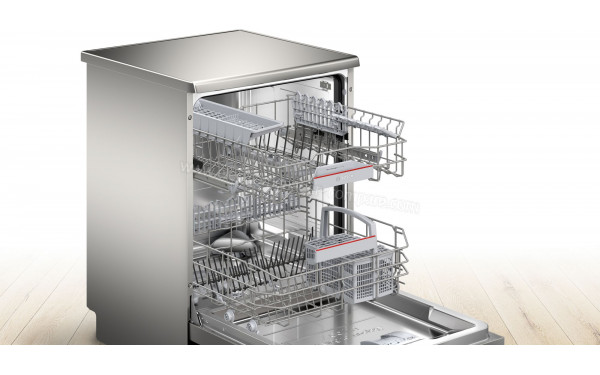 BOSCH SMS6TBI00F - Vue de l'int&eacute;rieur