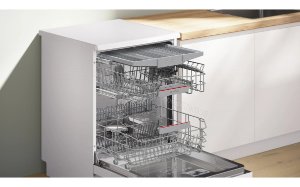 BOSCH SMS6YCW15E - Vue des paniers