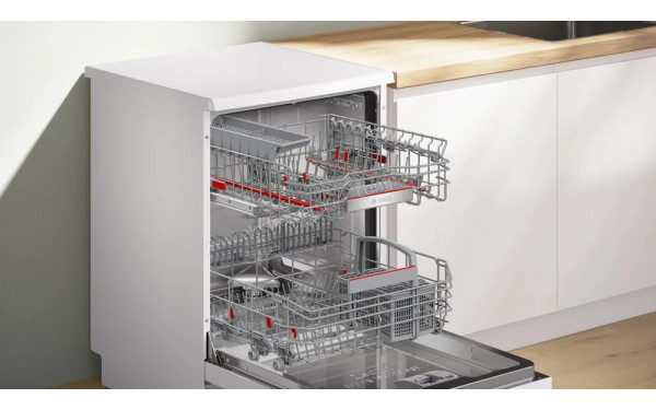 BOSCH SMS6ZBW07E - Vue de l'int&eacute;rieur