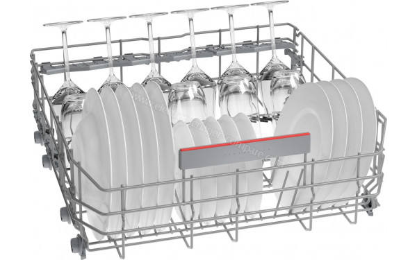 BOSCH SMS6ZCI00E - Vue du panier inf&eacute;rieur