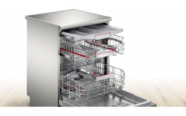 BOSCH SMS6ZCI08E - Vue de l'int&eacute;rieur