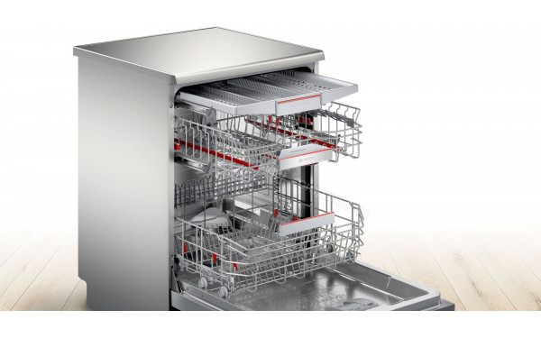 BOSCH SMS6ZCI48E - Vue de l'int&eacute;rieur