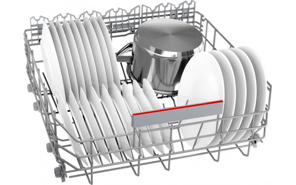 BOSCH SMU4ECS28E - Vue du panier inf&eacute;rieur