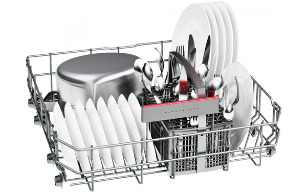 BOSCH SMV46IX03E - Vue du panier inf&eacute;rieur