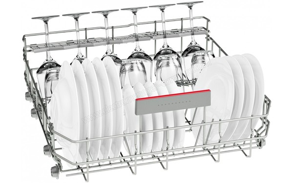 BOSCH SMV46MX03E - Vue du panier inf&eacute;rieur