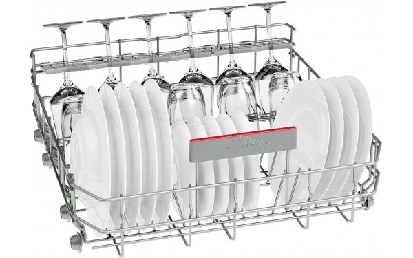 BOSCH SMV46MX10E - Vue du panier inf&eacute;rieur