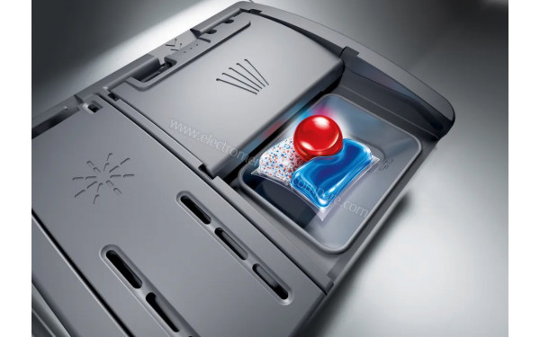 BOSCH SMV4HU801E - Vue du panier inf&eacute;rieur