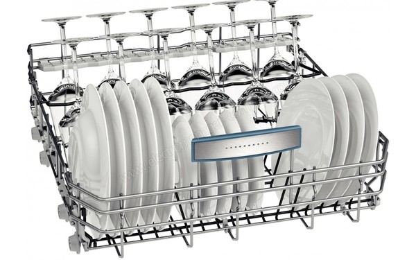 BOSCH SMV69N00EU - Vue du panier inf&eacute;rieur