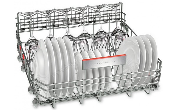 BOSCH SMV88TX46E - Vue du panier inf&eacute;rieur