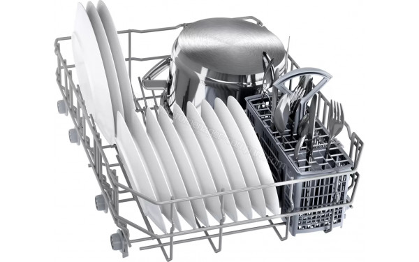 BOSCH SPI2IKS10E - Vue du panier inf&eacute;rieur