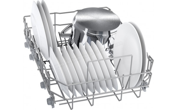 BOSCH SPV2XMX01E - Vue du panier inf&eacute;rieur