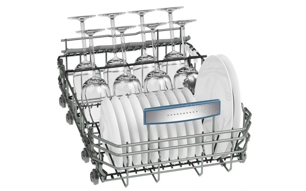 BOSCH SPV69T50EU - Vue du panier inf&eacute;rieur