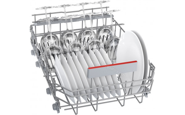 BOSCH SRV4HMX61E - Vue du panier inf&eacute;rieur
