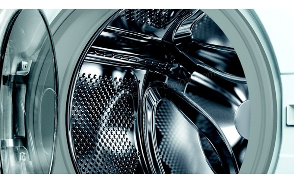 BOSCH WAE28210FF - Vue de tambour (cr&eacute;dit : Boulanger)