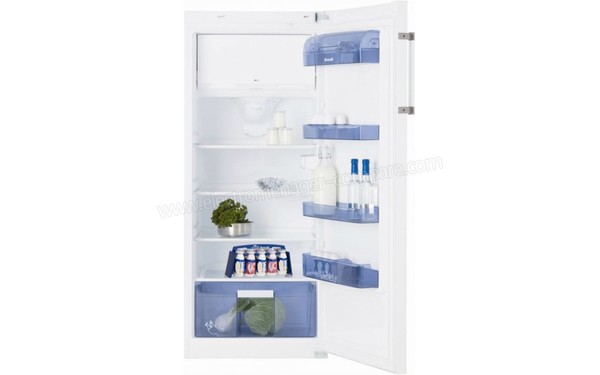 BRANDT BFS3265BW - Vue de l'int&eacute;rieur (cr&eacute;dit : Boulanger)