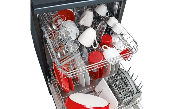 BRANDT DFH13524B - Vue des paniers